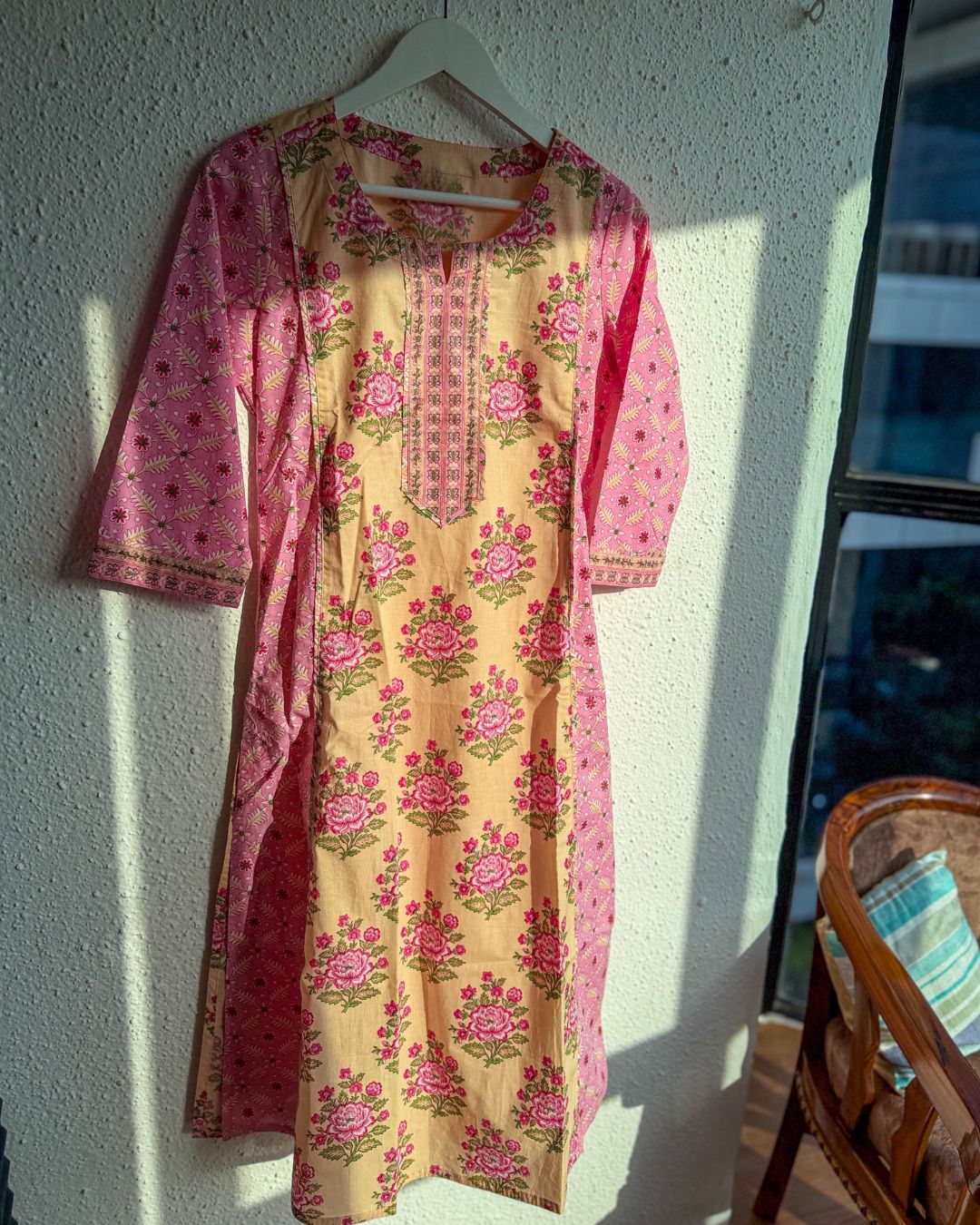 Bagh Noir Kurti