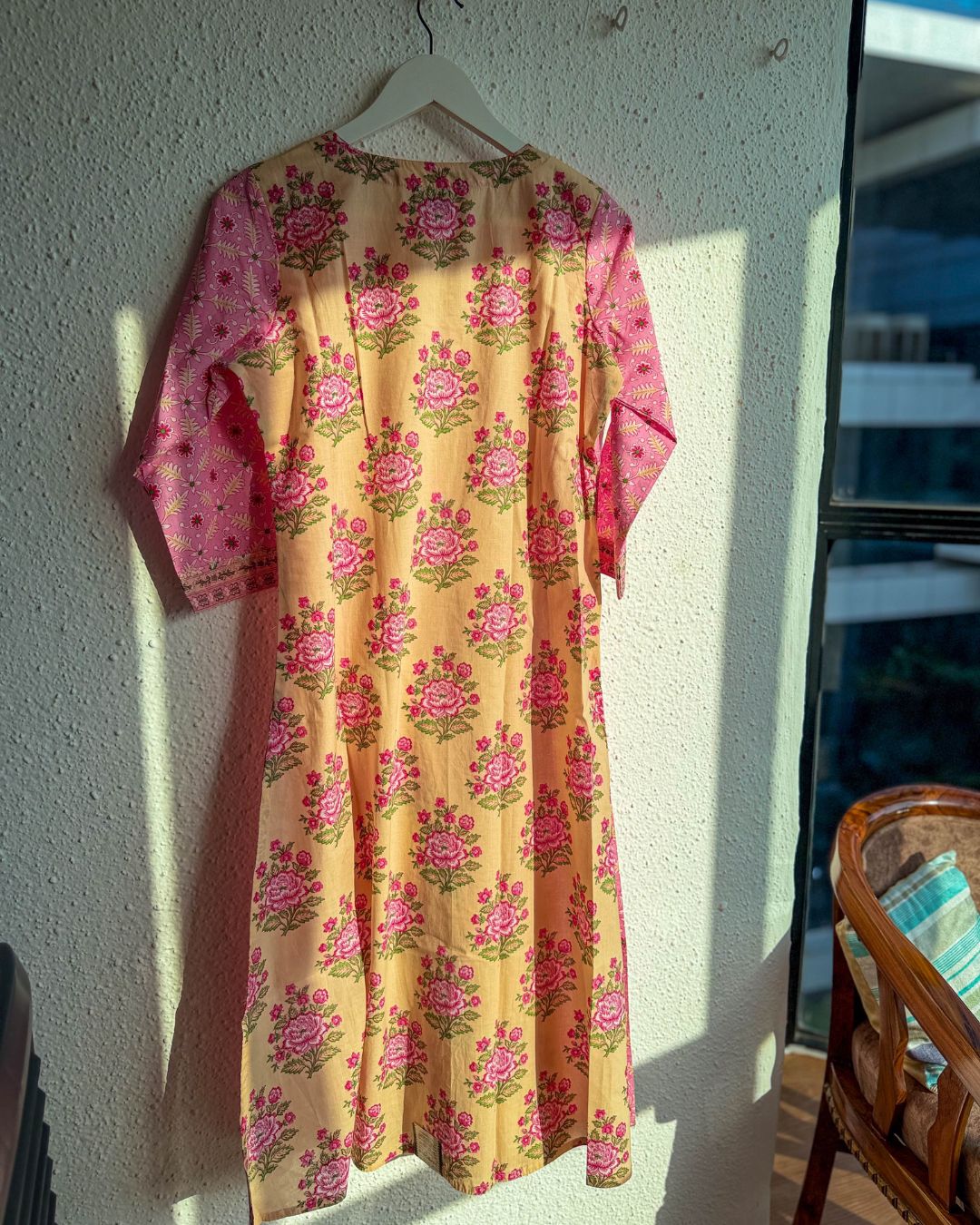 Bagh Noir Kurti