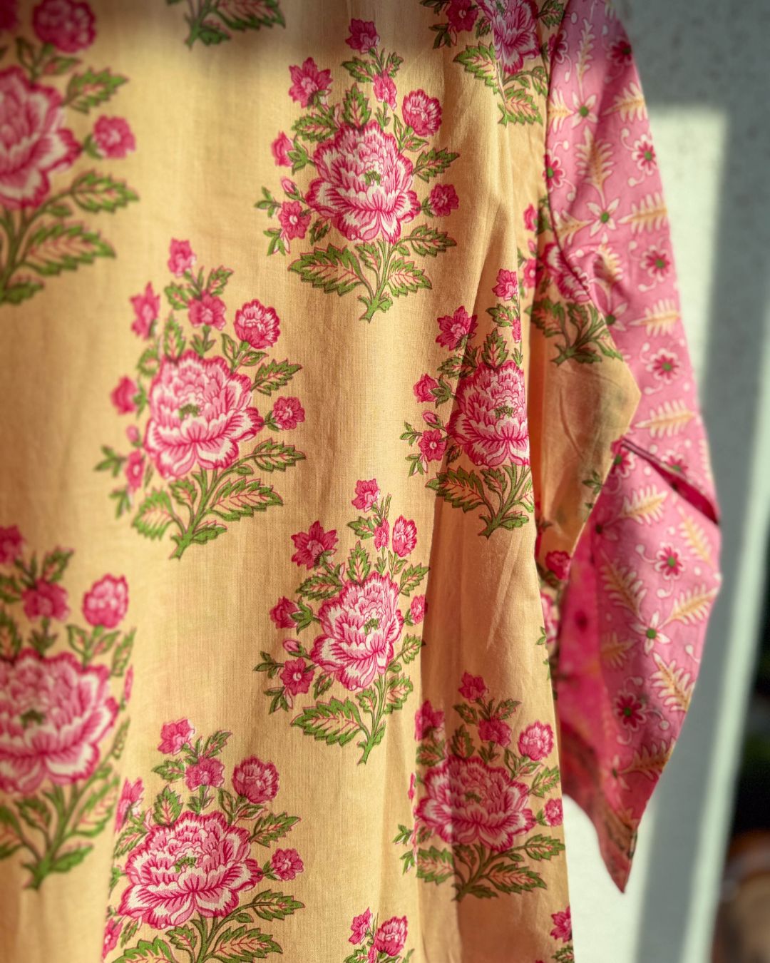 Bagh Noir Kurti